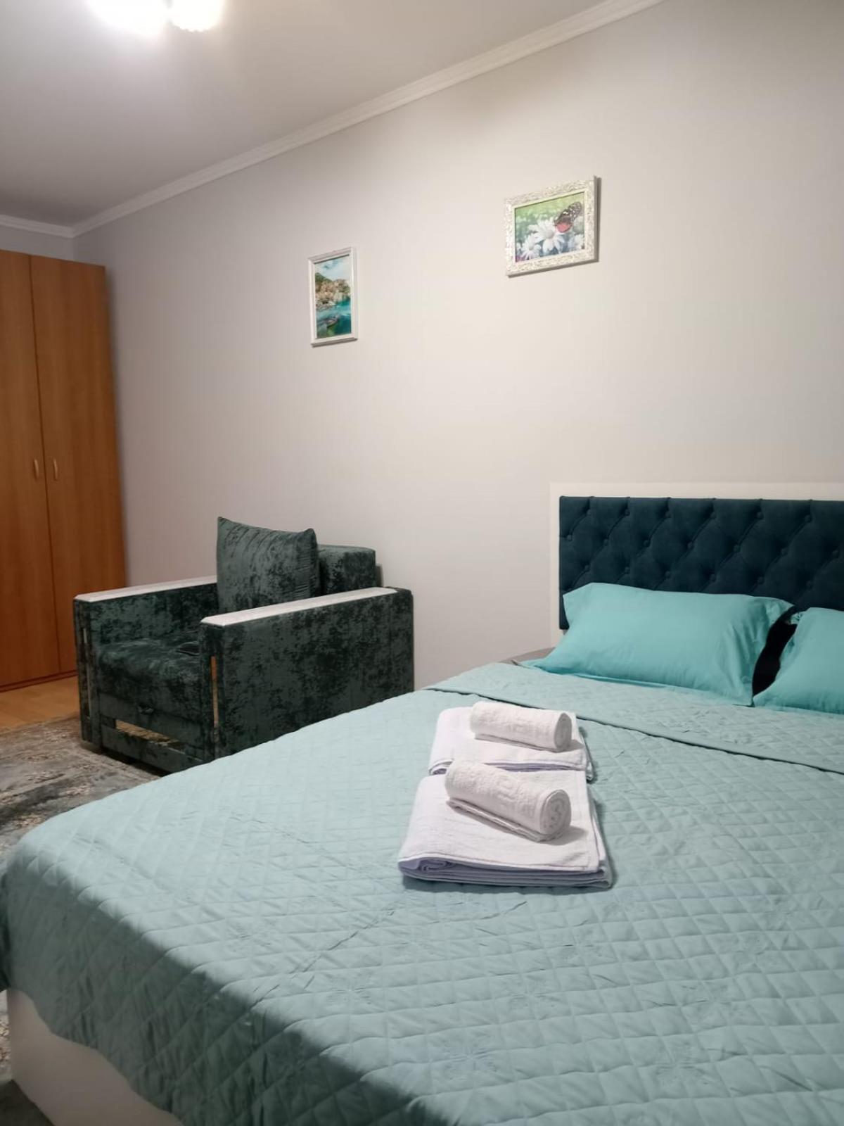 Cosy flat in the city center Taldykol Екстериор снимка