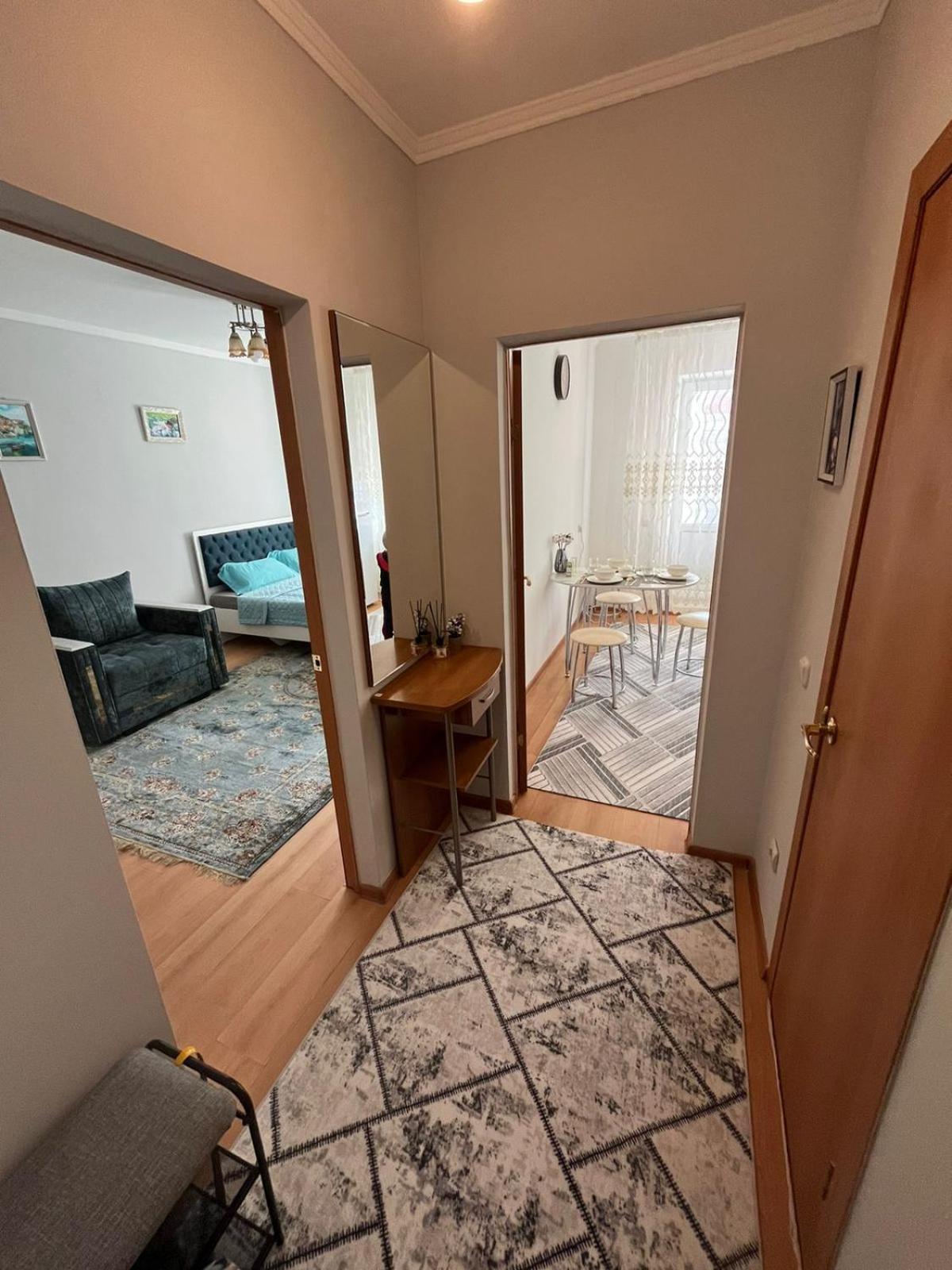 Cosy flat in the city center Taldykol Екстериор снимка